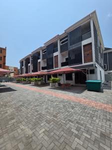 4 bedroom House for sale Off Kunsela Road, Ikate Lekki Lagos