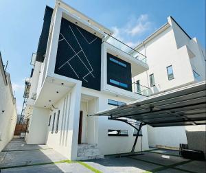 5 bedroom House for sale Omole phase 1 Ojodu Lagos