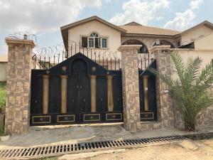 5 bedroom Flat / Apartment for rent Inuolaji Sharp Corner Oluyole Extension Ibadan Oyo