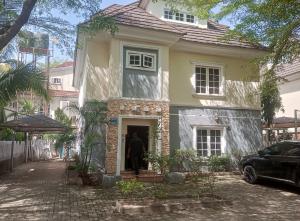 4 bedroom House for rent Near Cedar Crest Hospital, Apo Dutse Apo Dutse Abuja
