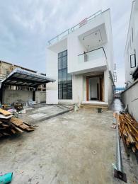 5 bedroom House for sale In A Gated And Secured Estate chevron Lekki Lagos