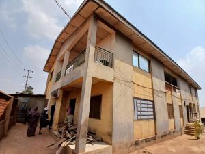 3 bedroom Flat / Apartment for sale Olorunsogo Road, Iwo Rd Ibadan Oyo