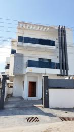6 bedroom House for rent Ologolo Lekki Lagos