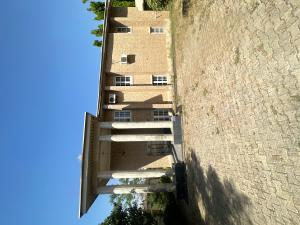 6 bedroom House for rent Maitama Maitama Abuja