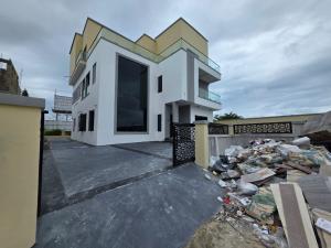 6 bedroom House for sale Chevron Lekki Lagos