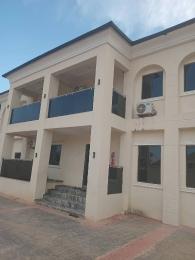 6 bedroom House for sale Orisunbare Alimosho Lagos