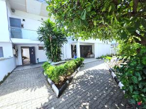 6 bedroom Commercial Property for rent Kofo Abayomi Victoria Island Lagos