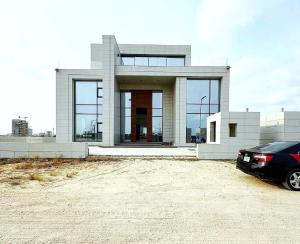 7 bedroom House for rent Tiamiyu Savage Victoria Island Lagos