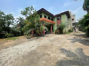 7 bedroom House for sale Off Expressway Ifako-gbagada Gbagada Lagos