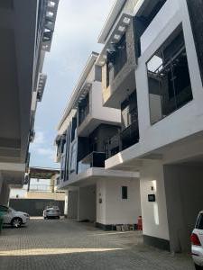 5 bedroom House for rent Off Lekki-Epe Expressway Ajah Lagos
