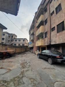3 bedroom House for sale Close To Yabatech Fadeyi Shomolu Lagos