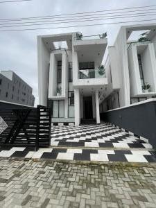 5 bedroom House for sale Chevron Toll Gate Lekki Lagos