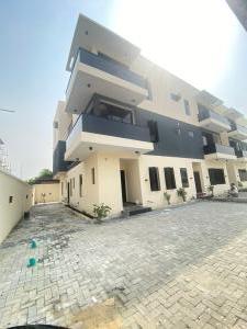 4 bedroom House for sale Estate Lekki Peninsula 2, Abraham adesanya estate Ajah Lagos