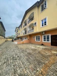 4 bedroom House for rent Mobil Road Ilaje Ajah Lagos