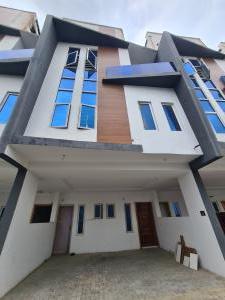 4 bedroom House for rent Ilasan Lekki Lagos