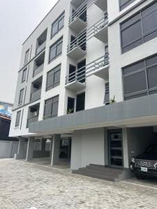 3 bedroom Flat / Apartment for rent Durosinmi Etti 1st Roundabout Lekki Lagos