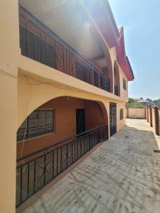 3 bedroom Flat / Apartment for rent Item7go Ologuneru Eleyele Ibadan Oyo