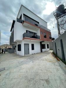 4 bedroom House for sale Okupe Estate Maryland Anthony Village Maryland Lagos