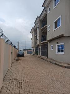 3 bedroom Flat / Apartment for rent Off Living Faith Road. Video Of The Apartment Is Available Katampe Main Abuja