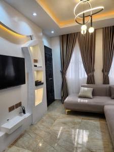 1 bedroom Flat / Apartment for shortlet Association Close Estate, Off Ogudu Road Ogudu Lagos