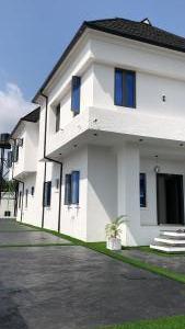 4 bedroom House for sale Yemoja Close, 7th Avenue, Oluyole Estate, Ibadan South - East Oyo