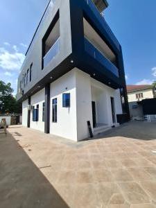7 bedroom House for rent Maitama Abuja