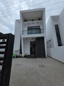 4 bedroom House for sale Orchid Hotel Road, chevron Lekki Lagos