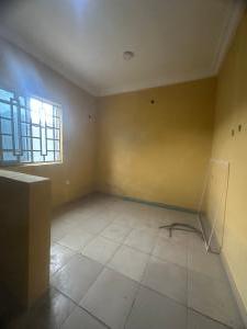 Flat / Apartment for rent Yaba Yaba Lagos
