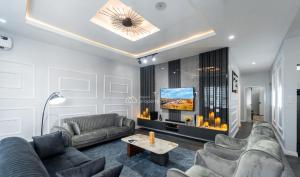 3 bedroom Flat / Apartment for shortlet Ikate Elegushi, Lekki Lagos