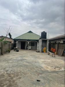 3 bedroom House for sale Highland Estate, Ibeshe Ikorodu Lagos