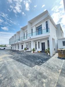 4 bedroom House for sale Lekki Scheme 2 Ajah Lagos