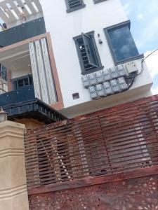 1 bedroom Flat / Apartment for rent Martins Street Mushin Mushin Lagos