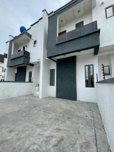 4 bedroom House for sale Sangotedo Ajah Lagos