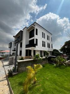 7 bedroom House for sale Maitama Abuja