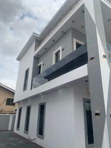 5 bedroom House for sale Medina Gbagada Lagos