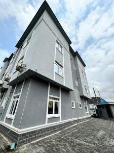 2 bedroom House for rent Lekki County Ikota Lekki Lagos