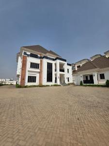 7 bedroom House for sale Guzape Abuja