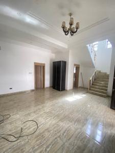 4 bedroom House for sale Estate Close To The Expressway orchid Lekki Lagos