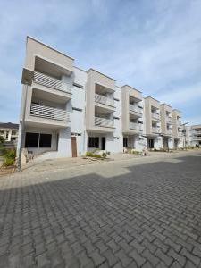 4 bedroom House for sale Utako Abuja