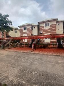 3 bedroom House for rent Apo By Gudu Junction, Close To Cedarcrest Hospital. Gude Apo Abuja