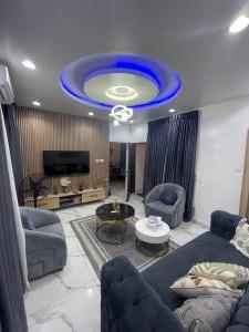 1 bedroom Flat / Apartment for shortlet Adekunle Yaba Lagos