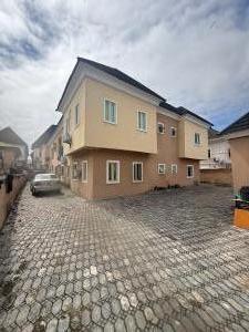 3 bedroom Flat / Apartment for sale  Thomas estate Ajah Lagos