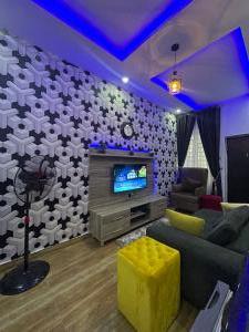 1 bedroom Flat / Apartment for shortlet chevron Lekki Lagos