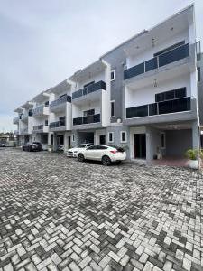 4 bedroom House for rent Ikate Lekki Lagos