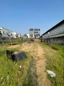 Land for sale Along The Express Road Ado Road Ajah Lagos
