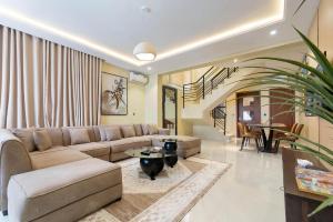2 bedroom House for rent Lekki Phase 1 Lekki Lagos