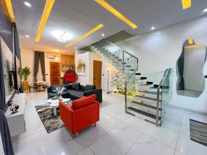 3 bedroom House for shortlet By Newroad, Before Chevron Igbo-efon Lekki Lagos