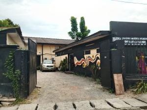 Land for sale On Raymond Njoku Street, Ikoyi Lagos