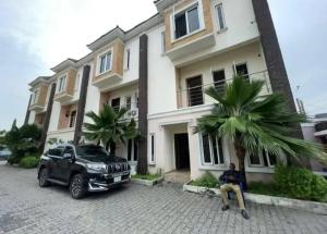 4 bedroom House for sale Abiola's Court, Osapa london Lekki Lagos