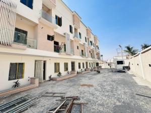 4 bedroom House for sale Jahi District Abuja. (video Is Attached ) Jahi Abuja